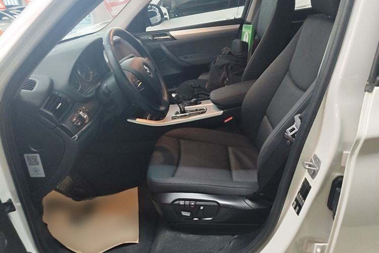 Used BMW X3 2016 sDrive20i
