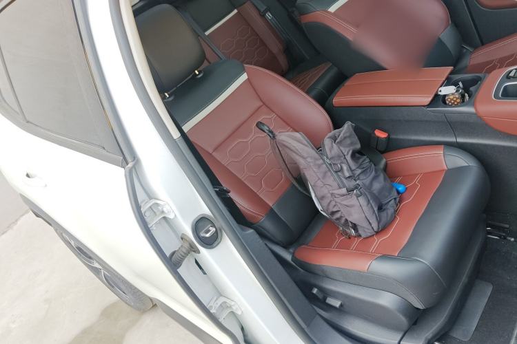 Used Citroen C5 AIRCROSS 2022 400THP Co-Creation Edition Right Front Seat