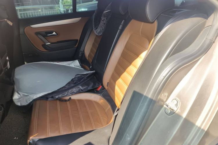 Used Volkswagen FAW-Volkswagen CC 2013 1.8TSI Luxury Model Left Rear Seat