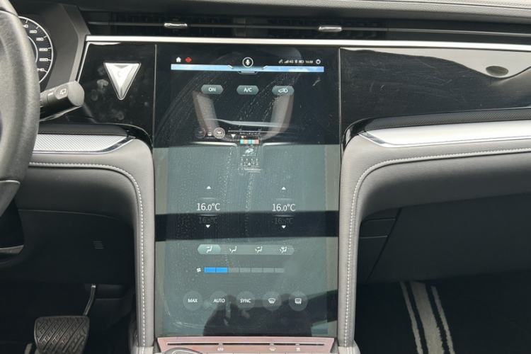 Used Venucia Star 2021 260T Automatic 48V Mild Hybrid Turbocharged Star Achieve Edition