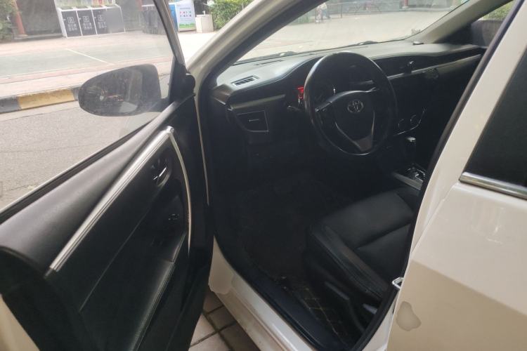 Used Toyota Corolla 2014 1.6L CVT GL-i Leather Edition