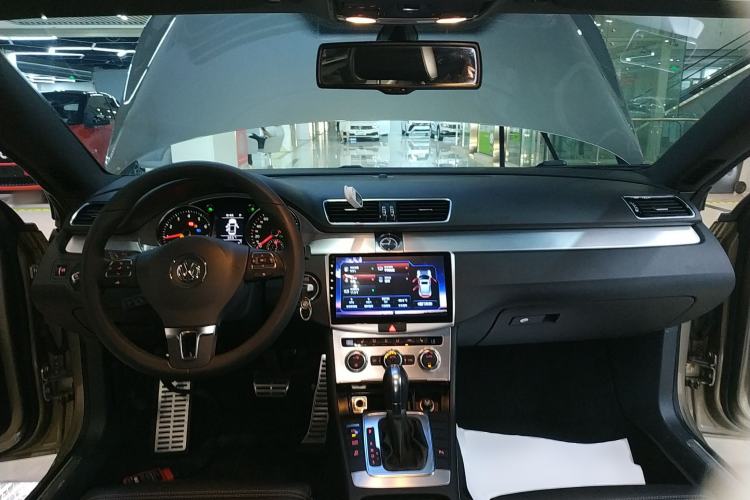 Used Volkswagen FAW-Volkswagen CC 2016 1.8TSI Prestige Model