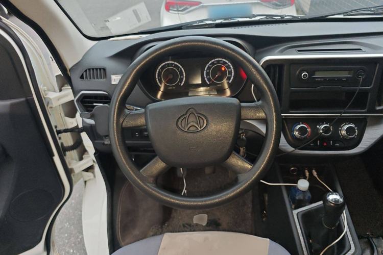 Used CHANGAN KAICHENG Ruixing M60 2023 1.5L GDI Comfort-Class Passenger Vehicle 6/7 Seats