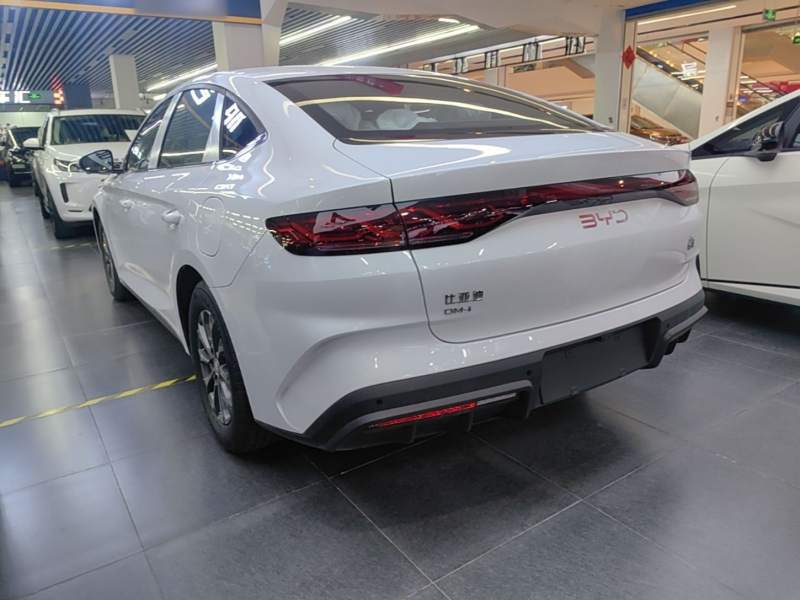 Used BYD Qin PLUS 2026 DM-i 128KM Progressive Model — 4