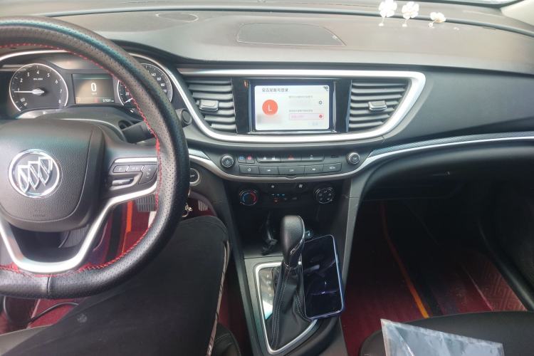 Used Buick GT 2021 Revised Version Flagship 1.5L Automatic Elite Edition Center Console