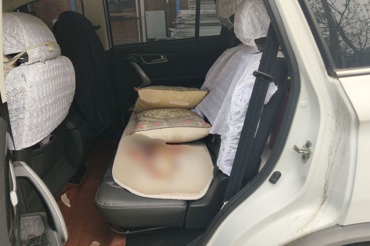 Used SWM X7 2016 1.5T Manual Luxury Edition 7 Seats Left Rear Seat