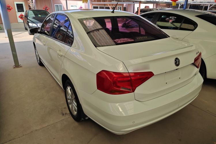 Used Volkswagen Jetta 2019 Dream Edition 1.5L Manual Fashion Version
