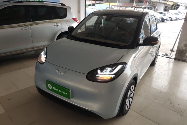 Used Wuling Bingo 2025 410 km Lingxi Deluxe Edition Left Front Headlight