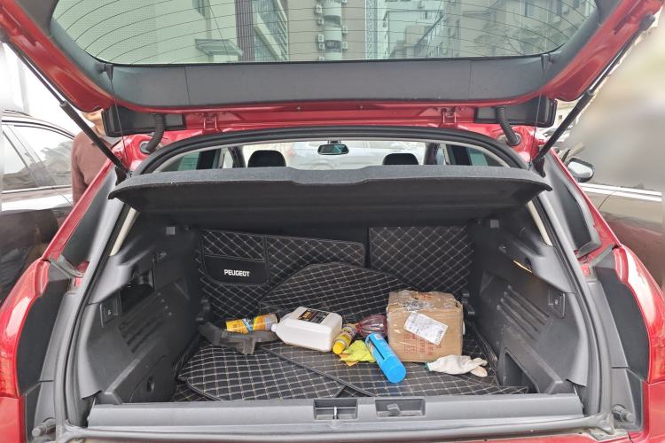 Used Peugeot 3008 2011 1.6T Luxury Model
