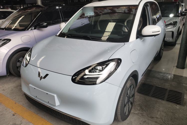 Used Wuling Bingo 2023 410 km Lingxi Deluxe Edition