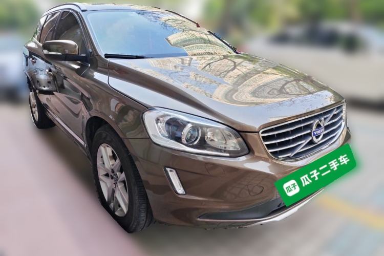 Used Volvo XC60 2017 T5 AWD Smart Upgrade Model

