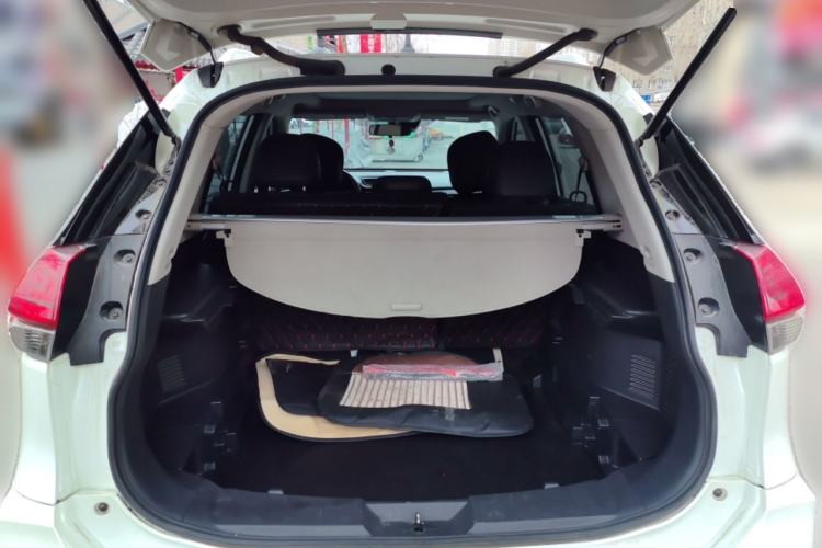 Used Nissan X-Trail 2019 2.0L CVT Smart Connect Comfort Edition 2WD Trunk