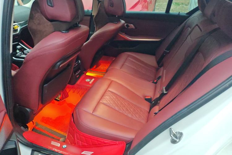 Used BMW 3 Series 2022 320Li M Sport Package Left Rear Seat