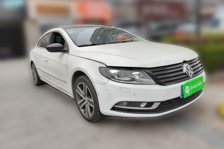 Used Volkswagen FAW-Volkswagen CC 2015 2.0 TSI Luxury Model Front Right 45 Deg
