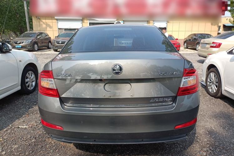 Used Skoda Octavia 2017 1.6L Automatic Smart Drive Edition Rear