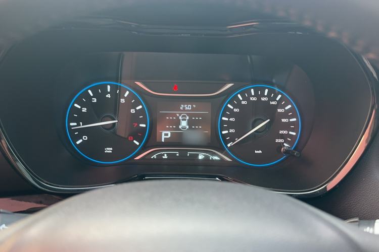 Used GAC Trumpchi GS4 2018 235T Automatic Two-Wheel-Drive Supreme Edition Instrument Cluster