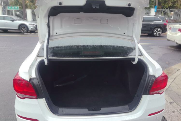 Used Chevrolet Cavalier 2019 320 Automatic Enjoyment with Sunroof
