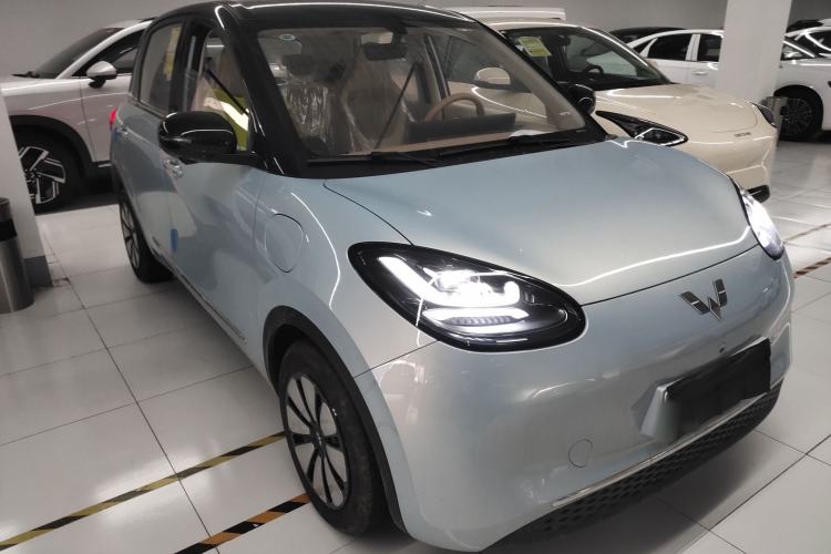 Used Wuling Bingo 2025 333 km Lingxi Deluxe Edition
