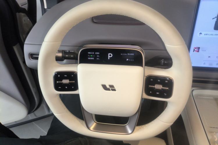 Used Li Auto Li Auto i8 2025 Model Standard Version