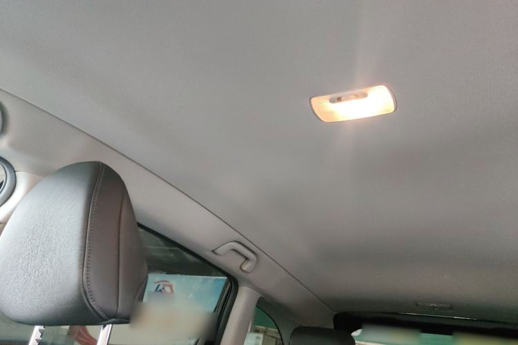 Used Honda Jade 2013 1.8L automatic Comfort version 5 seats
