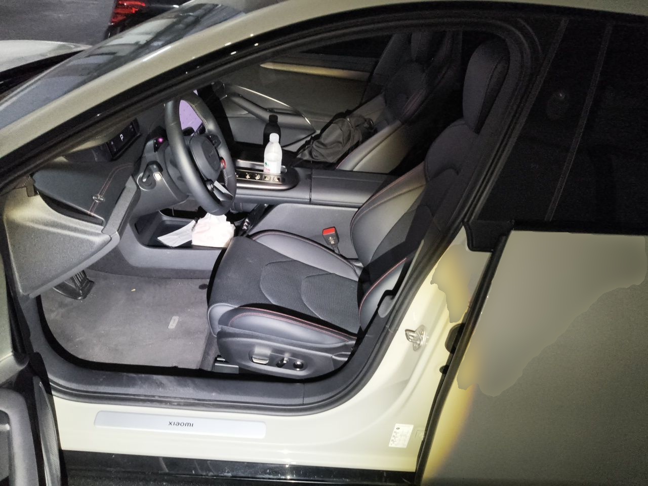 Xiaomi Auto SU7 2024 Rear-Drive Ultra-Long Range Advanced Pro-Level Intelligent Driving Version — снимка 15