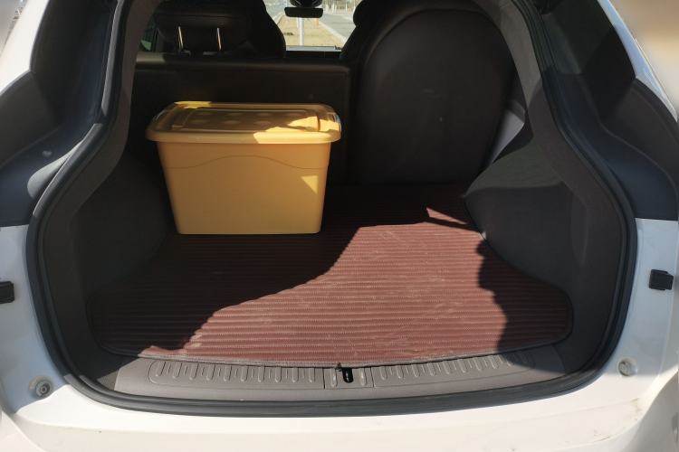 Used IM LS7 2023 90 kWh Elite Rear-Drive Version Trunk