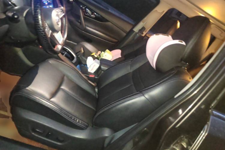 Used Nissan X-Trail 2019 2.0L CVT Smart Connect Comfort Edition 2WD
