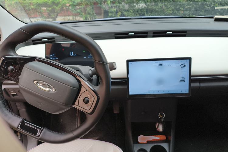 Used Chery QQ Little Ant 2024 Revised Edition Youth Version 321 km Only Love Edition 29.23 kWh
