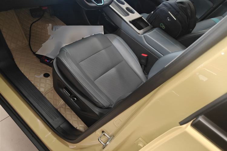 Used AION Y 2022 Plus 70 Smart Edition
