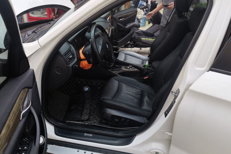 Used BMW X1 2012 sDrive18i Luxury Edition
