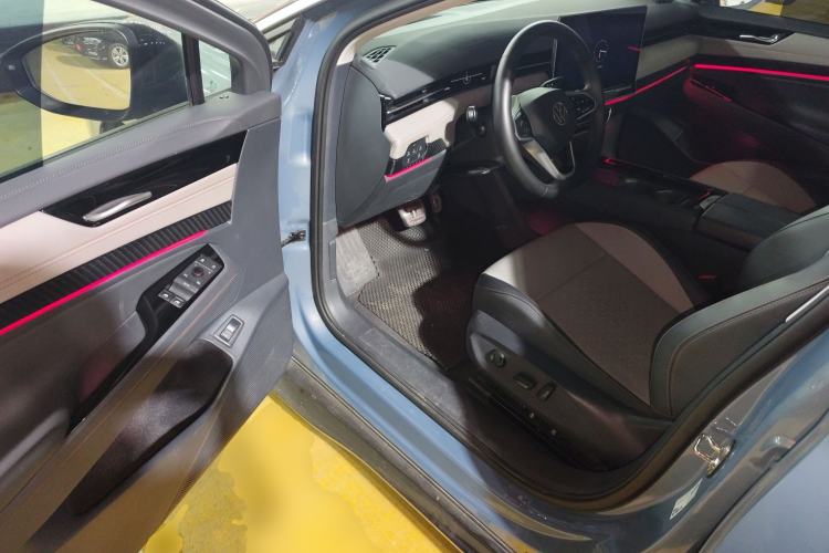 Used Volkswagen ID.7 VIZZION 2024 AIR model