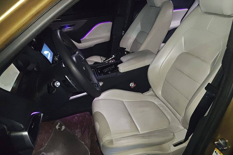 Used Jaguar F-PACE 2016 3.0 SC Four-Wheel Drive S High-Performance First-Edition Limited Model