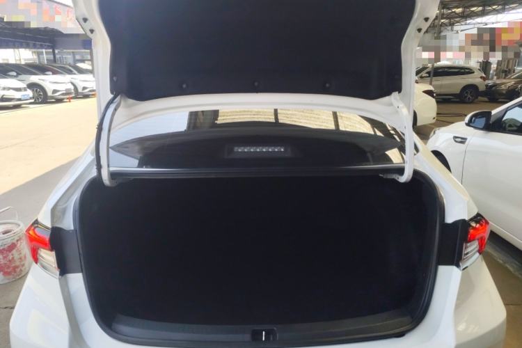 Used Toyota Corolla 2021 Dual-Motor 1.8L E-CVT Elite Edition Trunk