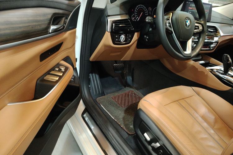 Used BMW 6 Series GT 2019 630i Luxury Design Package
