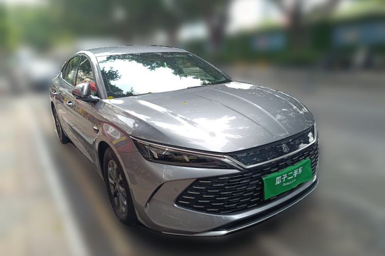 Used BYD Qin L 2025 DM-i Smart Drive 80KM Leading Model Front Right 45 Deg