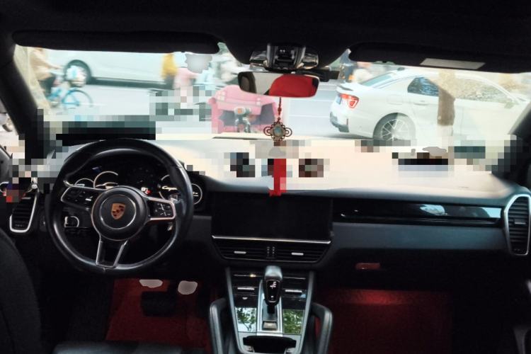 Used Porsche Cayenne 2018 Cayenne 3.0T Center Console