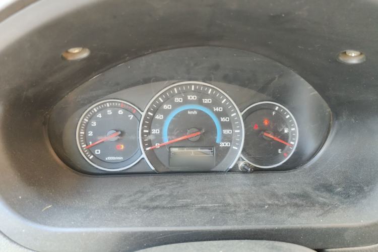 Used Wuling Rongguang V 2018 1.5L Standard Version
