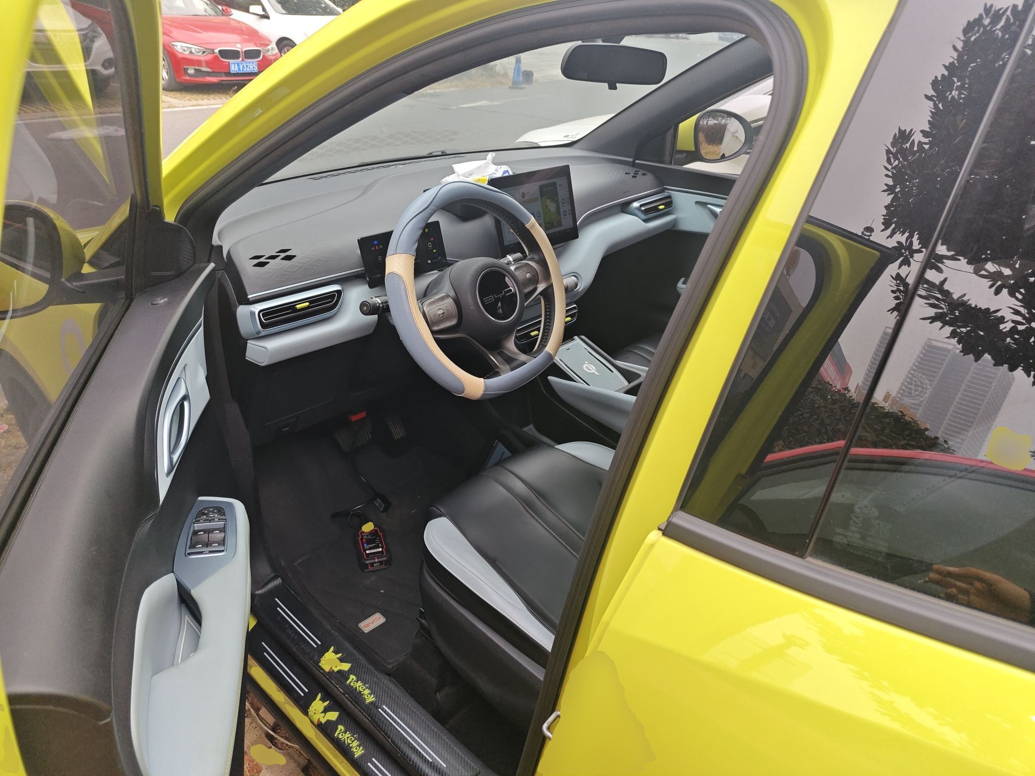 Переднее сиденье в автомобиле