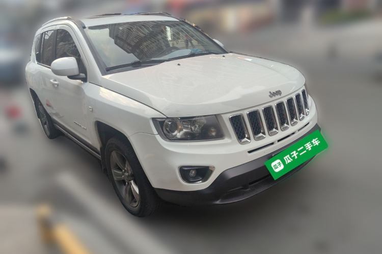 Used Jeep Compass 2014 2.4L Four-Wheel Drive Serpentine Collection Edition