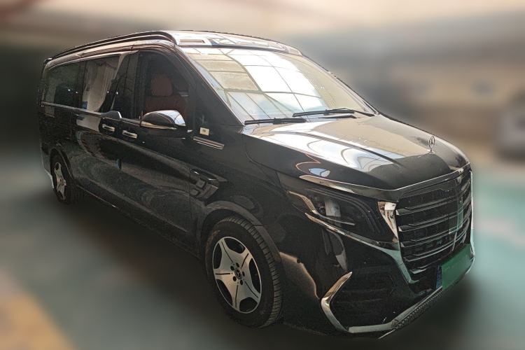 Used Mercedes-Benz Vito 2024 2.0T Business Version 7 Seats Front Right 45 Deg