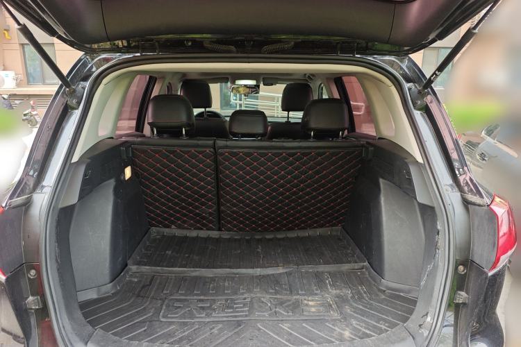 Used Zotye Domy X5 2015 1.5T Manual Luxury Model China V Standard Trunk