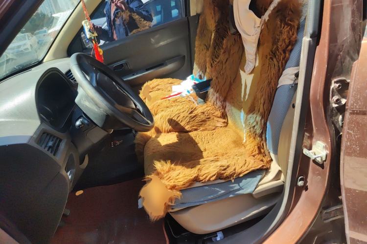 Used Wuling Hongguang 2014 1.5L S Standard Version Left Front Seat