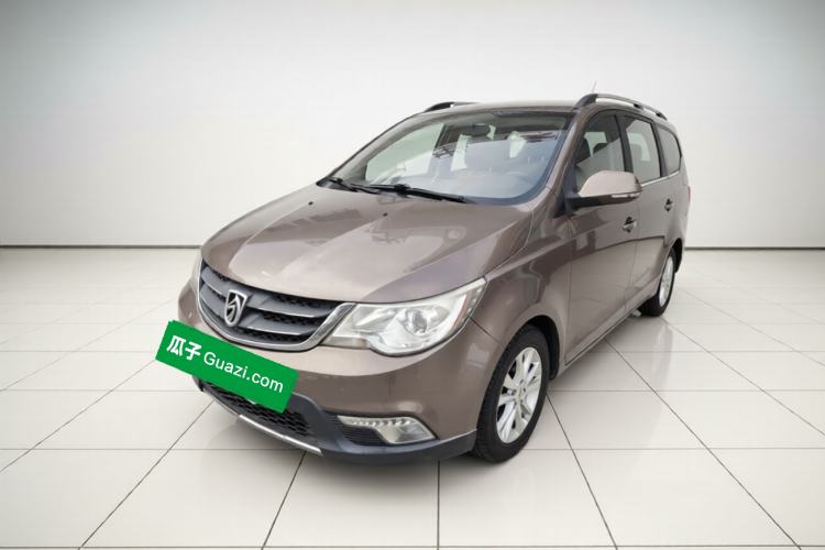 Used Baojun 730 2014 1.5L Manual Luxury Navigation ESP Version 7 Seats