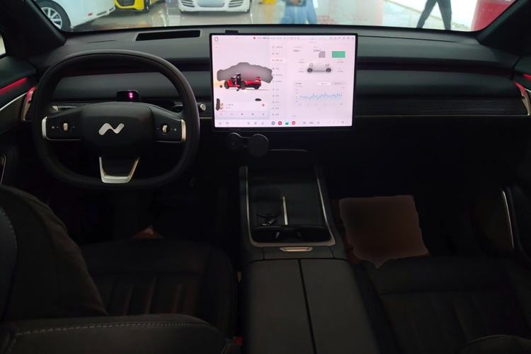 Used ONVO L60 2024 60 kWh Rear-Drive Version