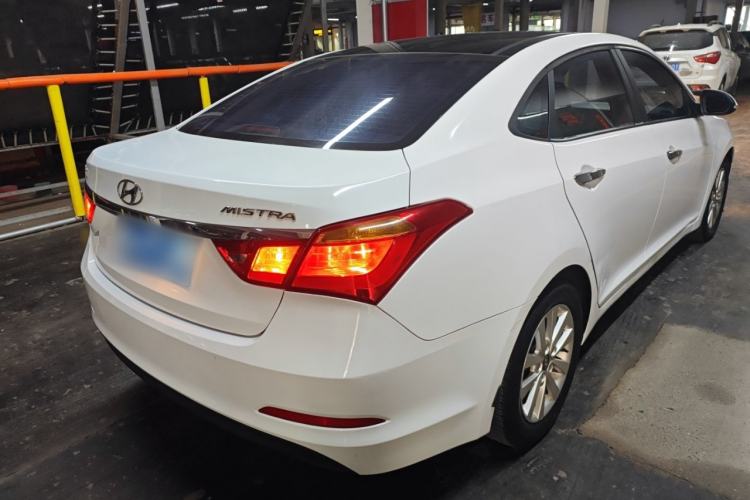 Used Hyundai Mistra 2014 1.8L Automatic Smart GLS
