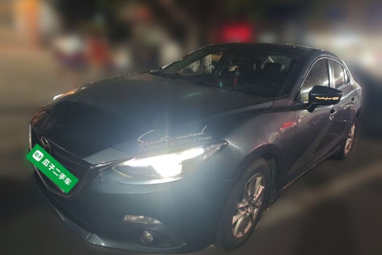 Used Mazda 3 Axela 2016 Sedan 1.5L Automatic Luxury Model