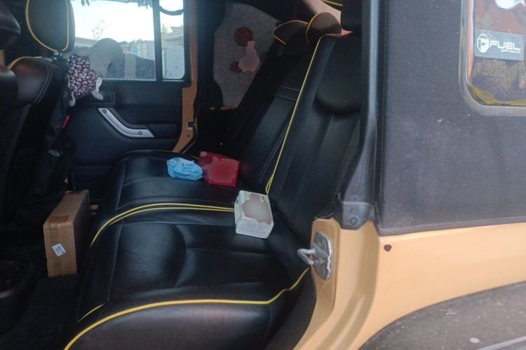 Used Jeep Wrangler 