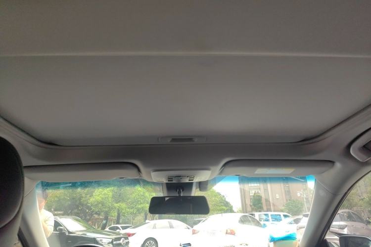 Used Toyota Camry 2019 Revised Version 2.0G Luxury Edition
