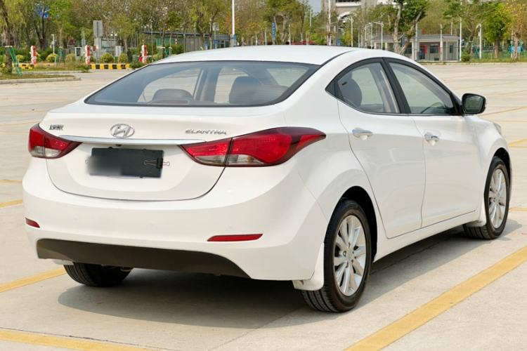 Used Hyundai Elantra (5th Generation / Langdong) 2016 1.6L Automatic Prestige Model Exterior 6
