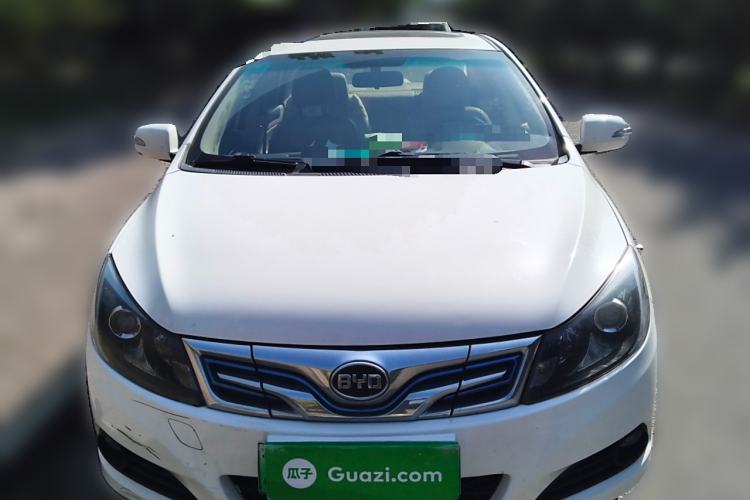 Used BYD e5 2017 300 Prestige Edition